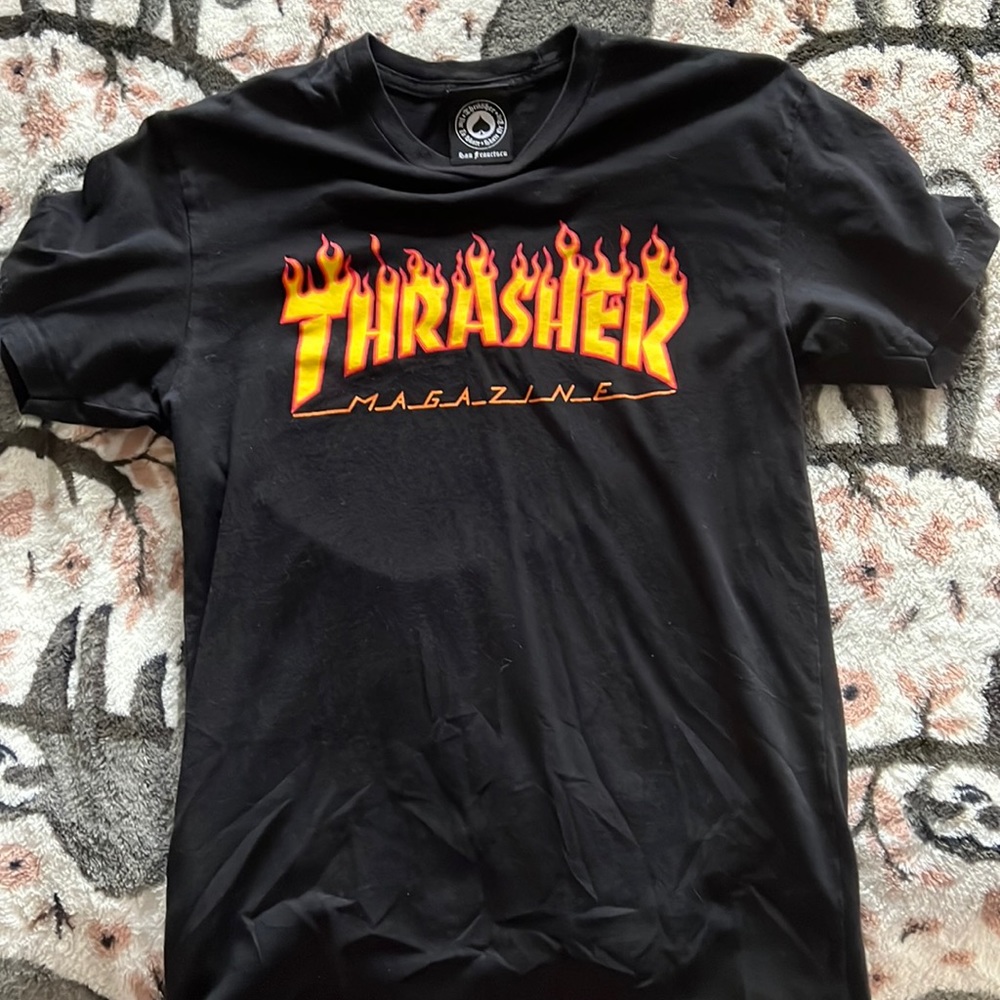 black thrasher basic T-shirt